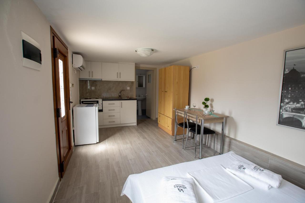 Venia'S Apartments Skala Eressos Eksteriør billede