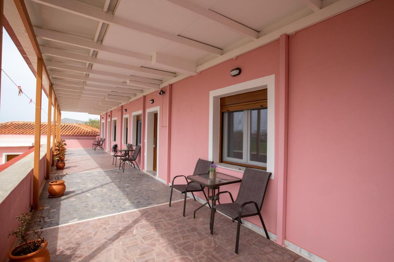 Venia'S Apartments Skala Eressos Eksteriør billede