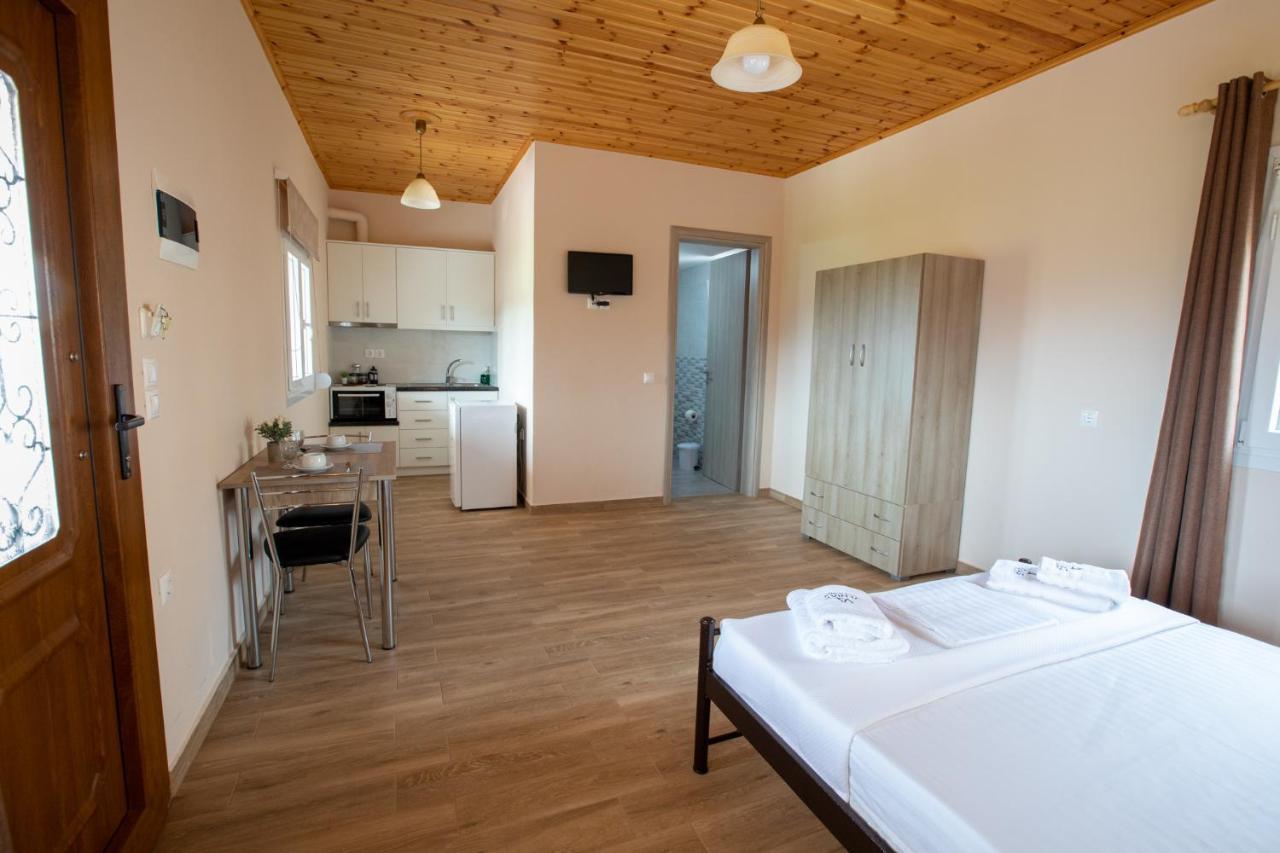 Venia'S Apartments Skala Eressos Eksteriør billede